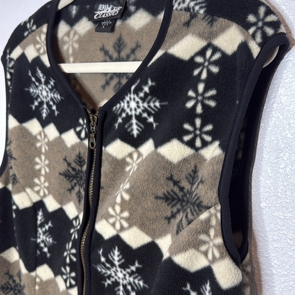 Vintage Sierra Classics Large Snowflake Fleece Vest Tan Black White Full Zip L - Picture 3 of 6